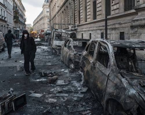 France : Couvre-feu instauré à Paris dès 23 heures après les violences et pillages, plusieurs villes concernées