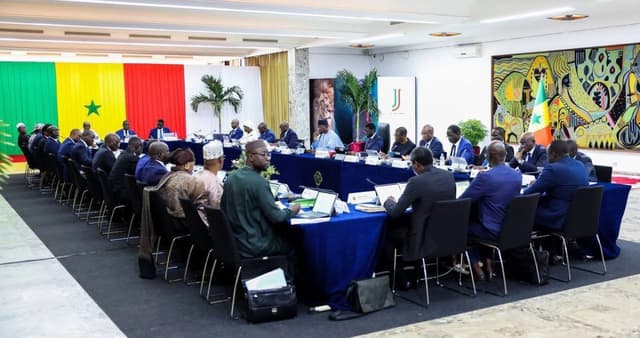 JOJ Dakar 2026 : le gouvernement prévoit l'insertion professionnelle de 6 000 jeunes volontaires