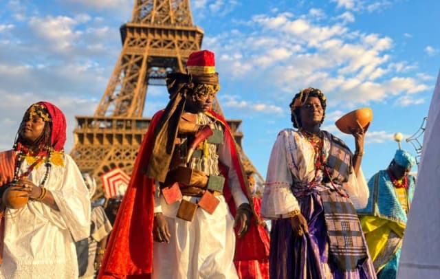 Paris : Jawdi finaa-tawaa Senegaal jalbii gila UNESCO haa e Tour Eiffel, ko sabu Patrimoine Gala 2026